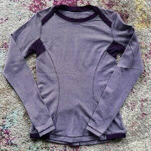 Lululemon Purple Long Sleeve Baserunner Top, size 8
